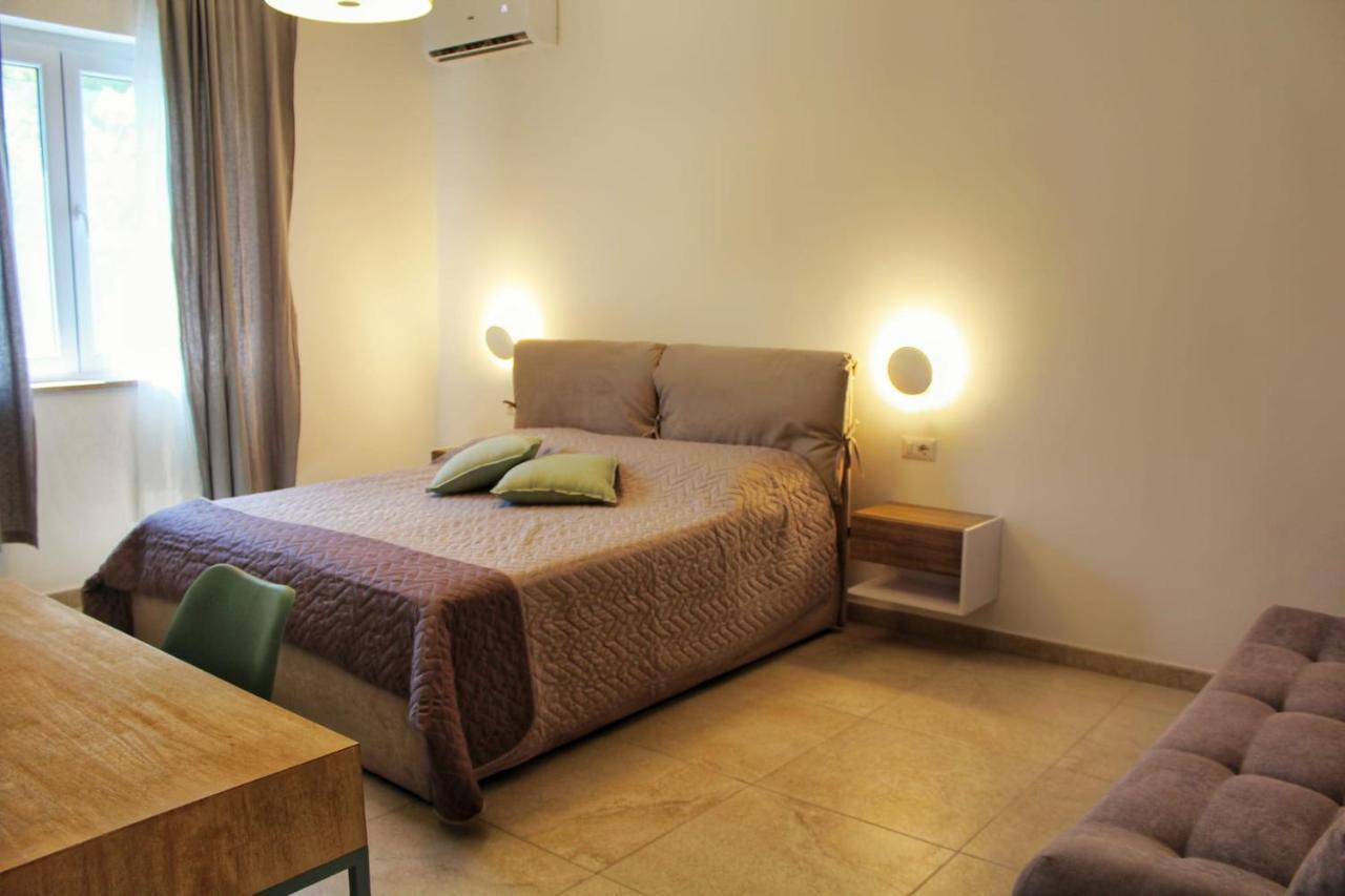 Costa Merlata Suite B&B Ostuni Villanova di Ostuni Exterior foto